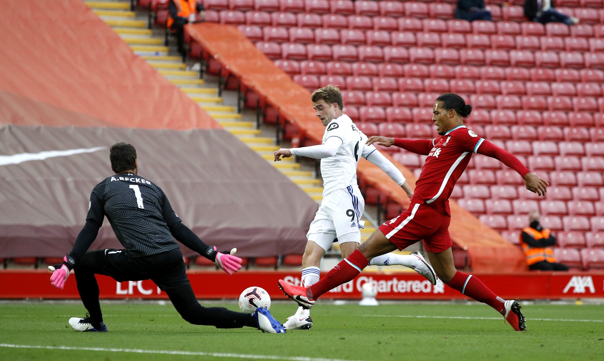 在高水平竞 在高水平竞