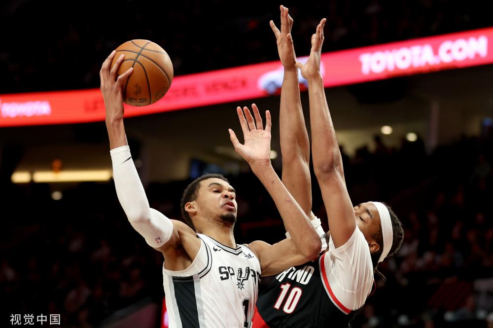 篮球运动员 篮球运动员