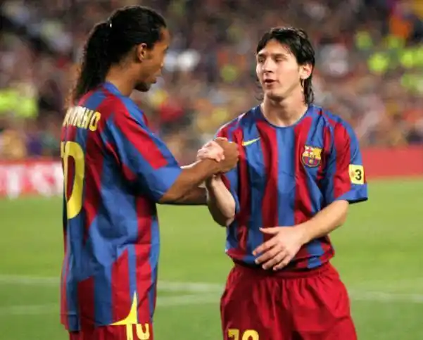 双背后原因 双背后原因